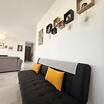 Palm 45 - Near The Promenade - Private Balcony By Quicktrips St. Paul's Bay