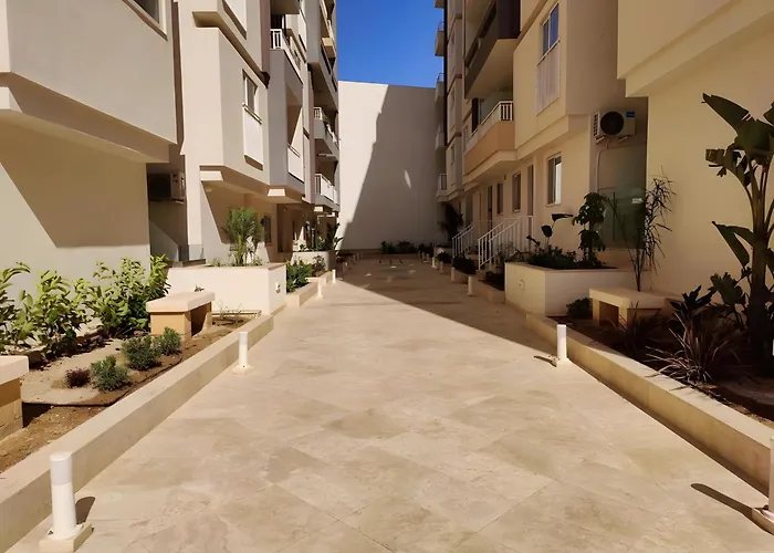 Palm 45 - Near The Promenade - Private Balcony By Quicktrips Apartament St. Paul's Bay